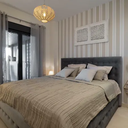 Amazing Two Bedroom In Flamingos, Marbella