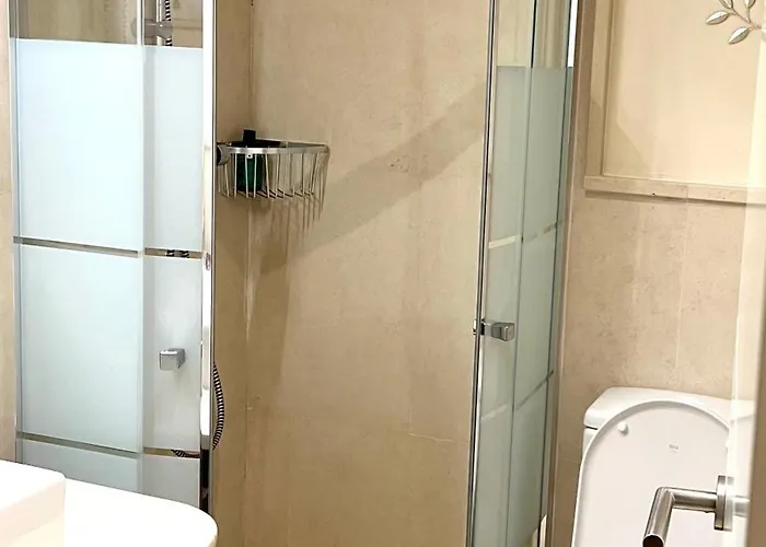 Amazing Two Bedroom In Flamingos, Marbella アパート エステポナ