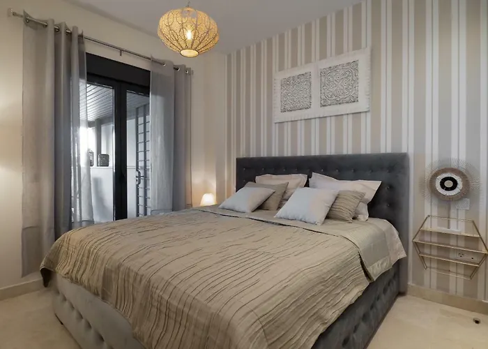 Amazing Two Bedroom In Flamingos, Marbella