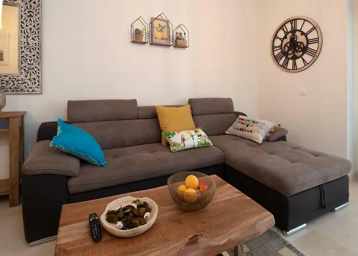 Amazing Two Bedroom In Flamingos, Marbella Appartement Estepona